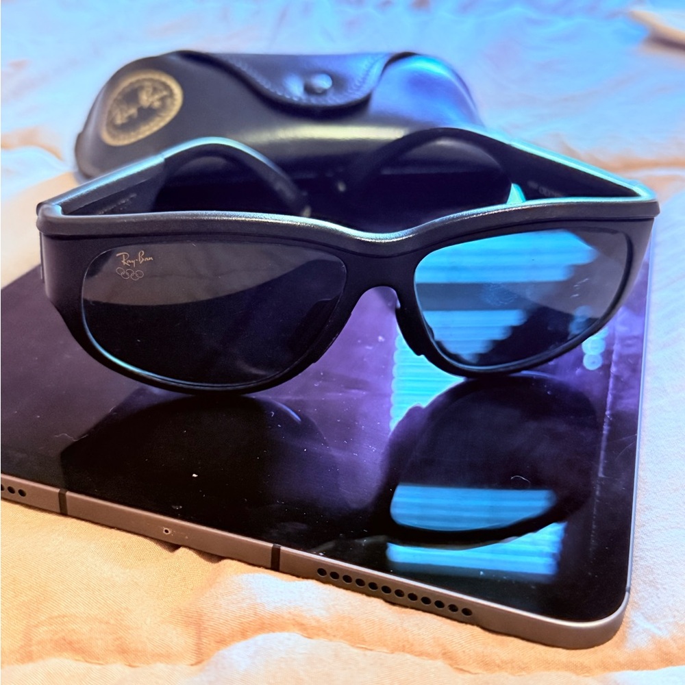 Ray-Ban B&L Sunglasses 1992 Olympic Games 36USC380 Black Frames